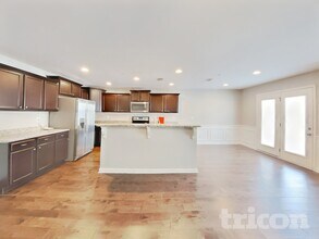 4009 Commons Dr in Spring Hill, TN - Building Photo - Building Photo