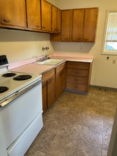 3652 9th Ave N in Great Falls, MT - Foto de edificio - Building Photo