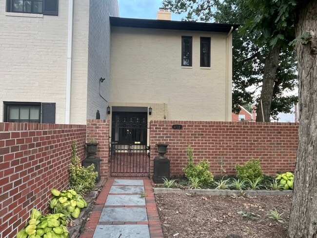 property at 4722 21st St N
