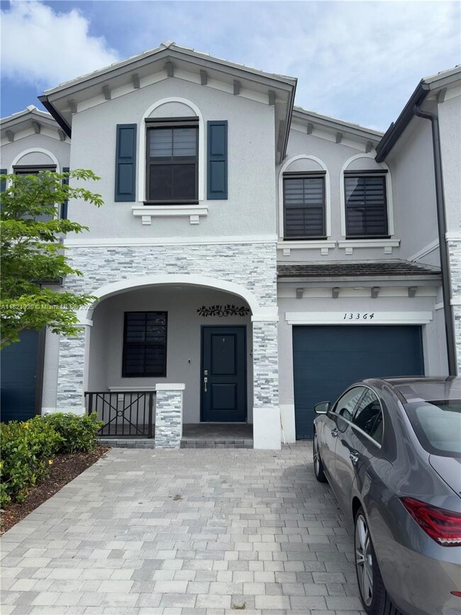 property at 13364 SW 286th St