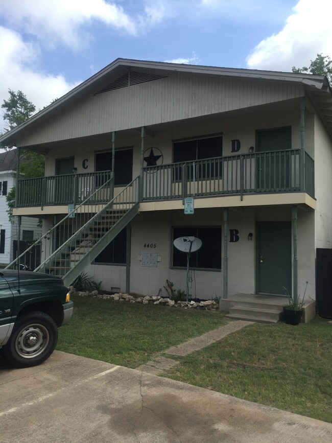 4405 Aspen Street in Bryan, TX - Building Photo - Building Photo