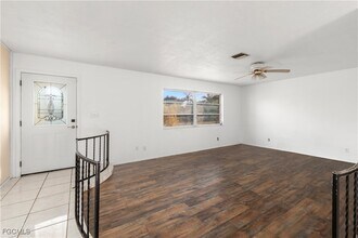 2330 Caladium Rd in Ft. Myers, FL - Building Photo - Building Photo