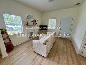 672 Chestnut St in Jacksonville, FL - Foto de edificio - Building Photo