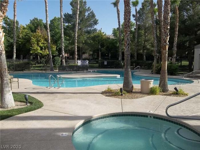 7709 Himalayas Ave in Las Vegas, NV - Building Photo - Building Photo
