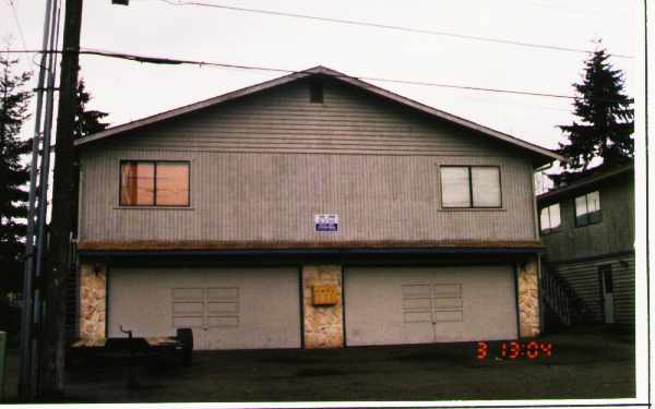 8620 8th Ave W in Everett, WA - Building Photo