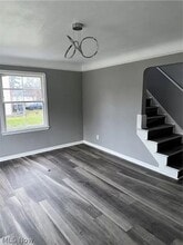14209 Saybrook Ave in Cleveland, OH - Building Photo - Building Photo