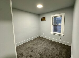 610 Elbon Ave in Akron, OH - Building Photo - Building Photo