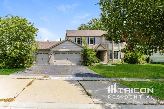 property at 1720 Westbury Dr