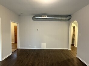 7153 W Grand Ave in Chicago, IL - Building Photo - Building Photo