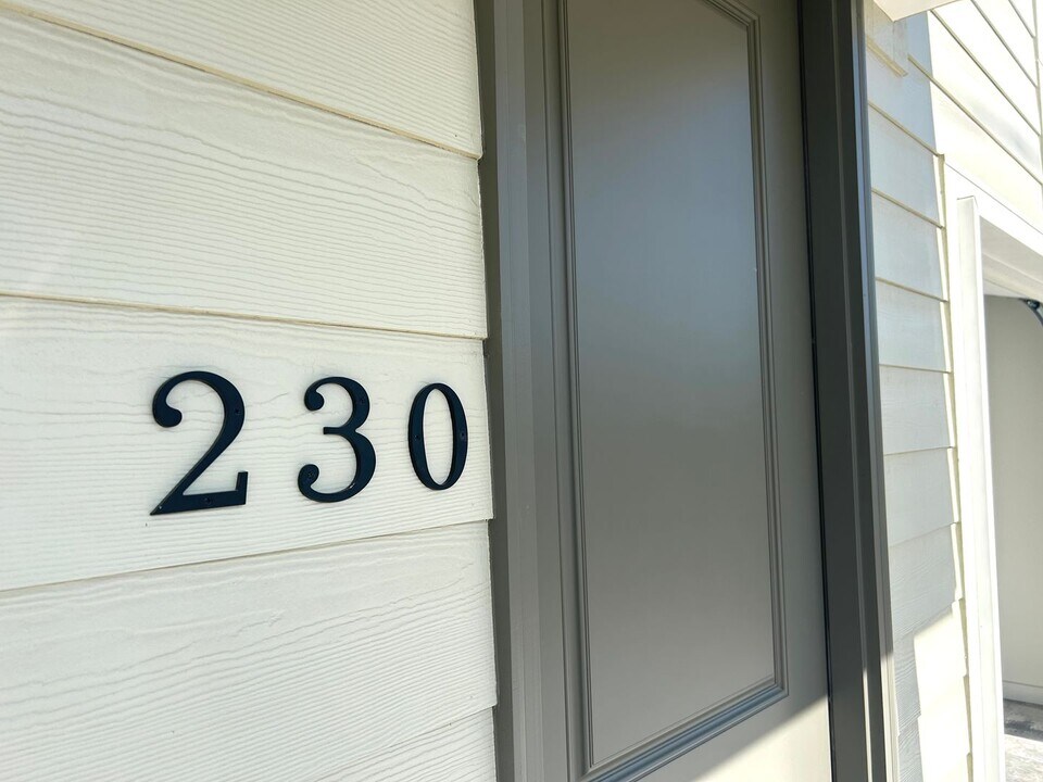 230 Maple Ave in West Fork, AR - Building Photo
