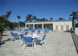 14931 Park Lake Dr in Ft. Myers, FL - Building Photo - Building Photo