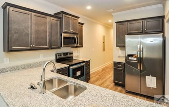 655 Fourth Street in Athens, GA - Building Photo - Building Photo