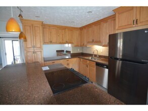 2256 Aupaka St in Pearl City, HI - Building Photo - Building Photo