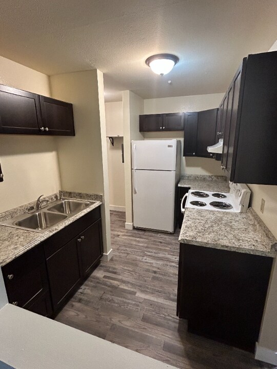 211 Castner St in Belt, MT - Building Photo