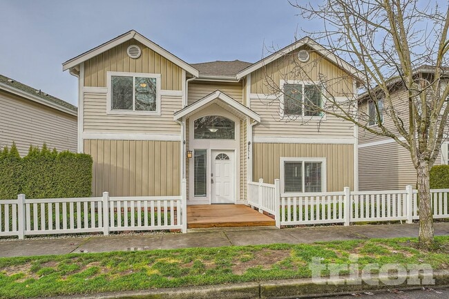 2514 Chateau Dr in Puyallup, WA - Building Photo - Building Photo