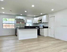 3312 Chariot Pl in Orlando, FL - Building Photo - Building Photo