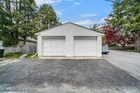 122 Price st. Fl 2, Unit GARAGE ONLY