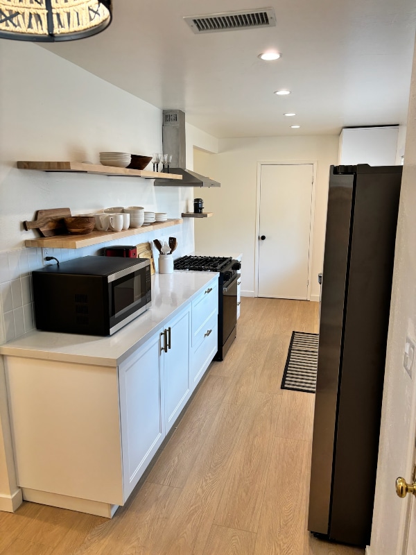 1095 Calle Jazmin in Thousand Oaks, CA - Building Photo - Building Photo