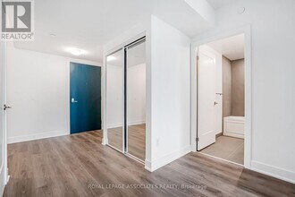 2524-2524 Simcoe St N in Oshawa, ON - Building Photo - Building Photo