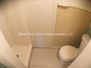 67 Cedar St in Bangor, ME - Building Photo - Building Photo
