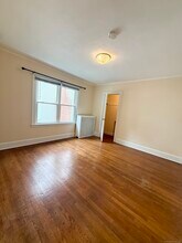 47 Argyle Ave in West Hartford, CT - Building Photo - Building Photo