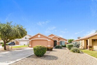 15821 W Madison St in Goodyear, AZ - Building Photo - Building Photo