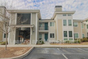 271 Alexandra Dr in Mount Pleasant, SC - Building Photo