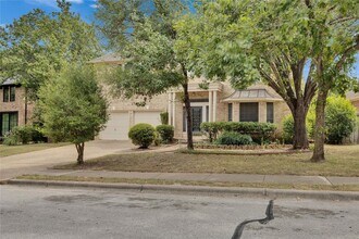 5407 Merrywing Cir in Austin, TX - Building Photo - Building Photo