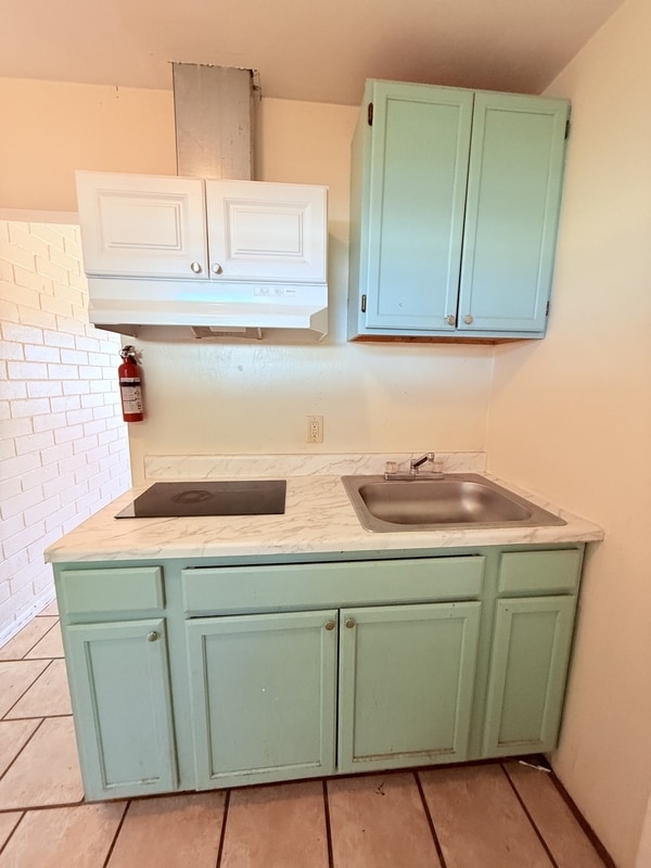 property at 232 W Flores St