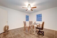 854 Wax Myrtle Ln photo'