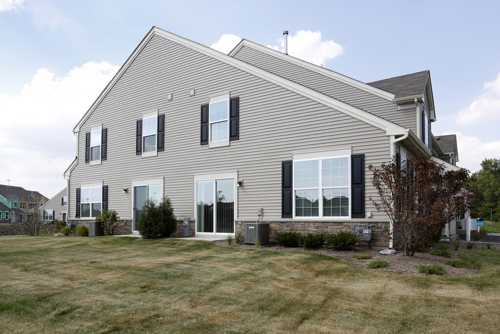 Manors at Brookmere Matteson, IL Apartments