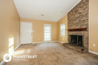 8423 Mission Hills Rd in Charlotte, NC - Building Photo - Building Photo