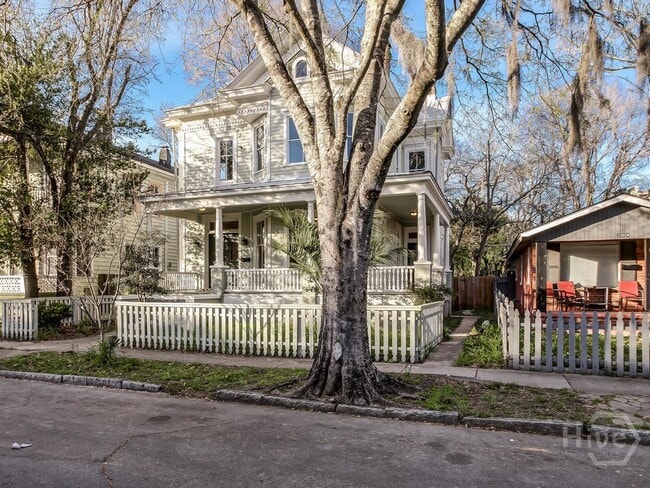 208 W 35th St in Savannah, GA - Building Photo - Building Photo