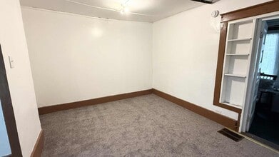 820 Ash St in Erie, PA - Building Photo - Building Photo