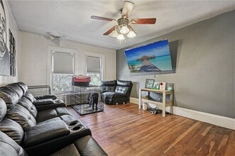 436 S Main St in Woonsocket, RI - Building Photo - Building Photo