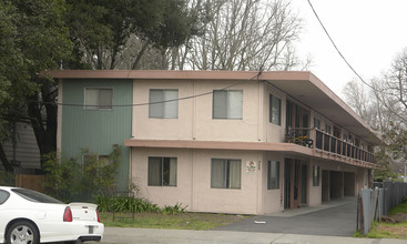 753 Lincoln Ave in Alameda, CA - Building Photo - Building Photo