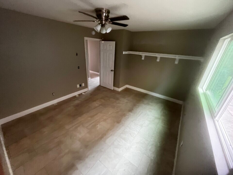 937 Grand Ave, Unit 1 in Spring Valley, CA - Building Photo