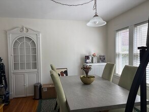 27 Knoll St in Boston, MA - Building Photo - Building Photo