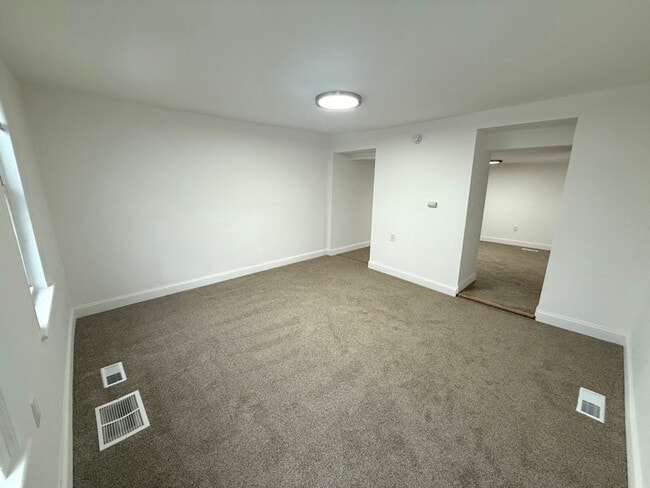 25 13th St in Watervliet, NY - Building Photo - Building Photo