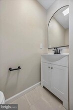 431 Logan Ave in Glenside, PA - Building Photo - Building Photo