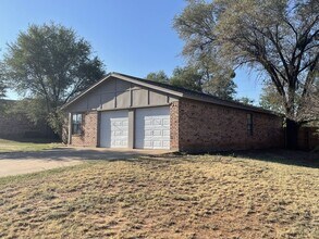 3909 Eastridge Dr in Snyder, TX - Building Photo - Building Photo
