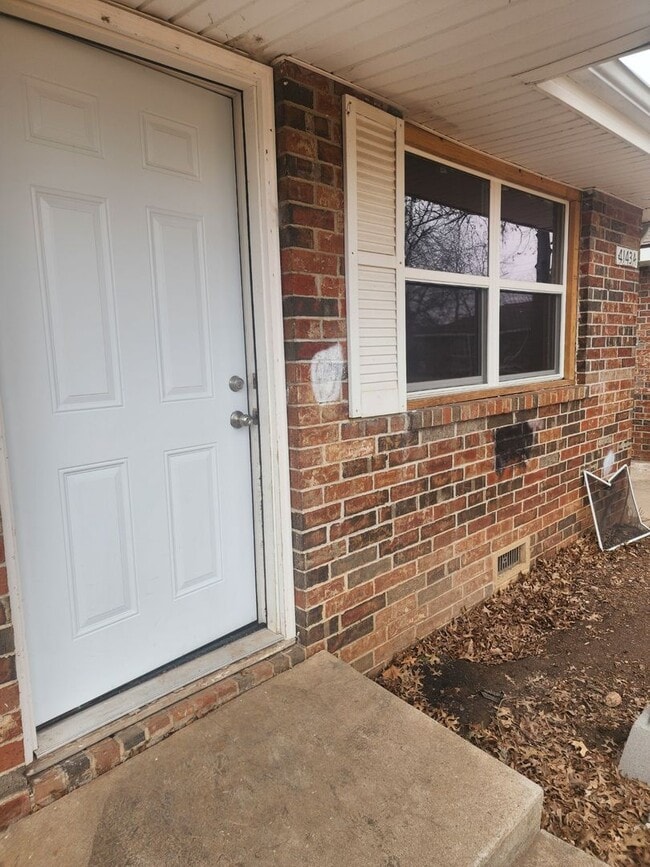 4143 W Burbank St in Springfield, MO - Building Photo - Building Photo