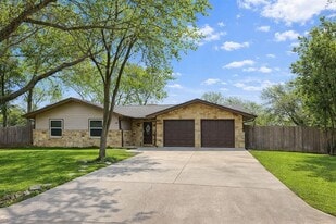 108 Belaire Cir in Round Rock, TX - Building Photo