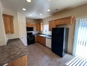 543 N 2480 W in Hurricane, UT - Building Photo - Building Photo