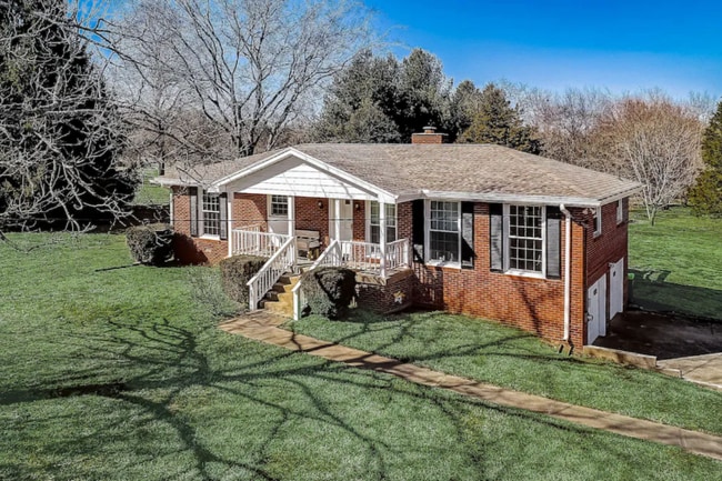 property at 1511 Stewarts Ferry Pike