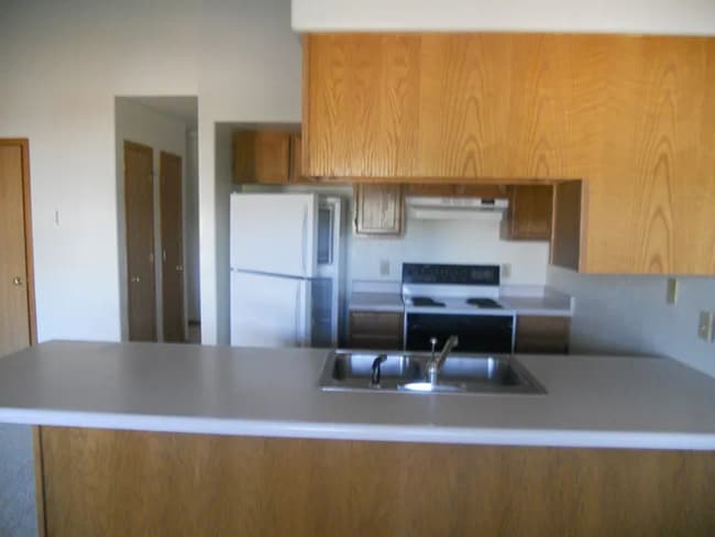 1854 Hillsview Dr, Unit #1 in Rapid City, SD - Building Photo - Building Photo