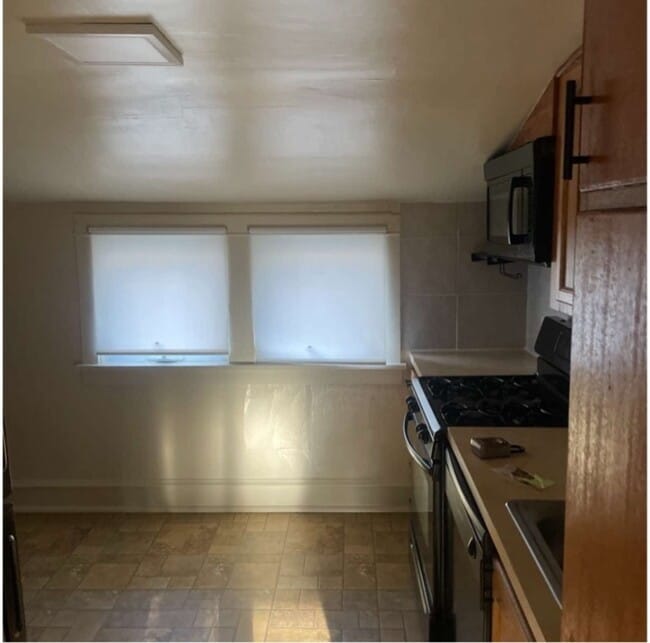 139 Leona Ave in Woodbury, NJ - Building Photo - Building Photo