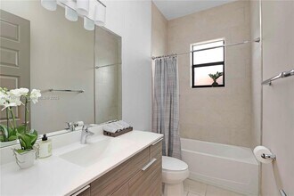 15957 SW 136 Way in Miami, FL - Building Photo - Building Photo