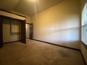 101 Summit Bend in Norman, OK - Building Photo - Building Photo
