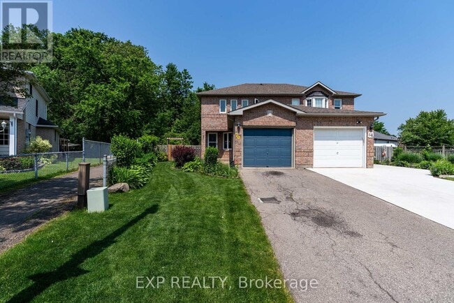 property at 70 Jefferson Ct W